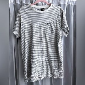 Men’s casual shirt